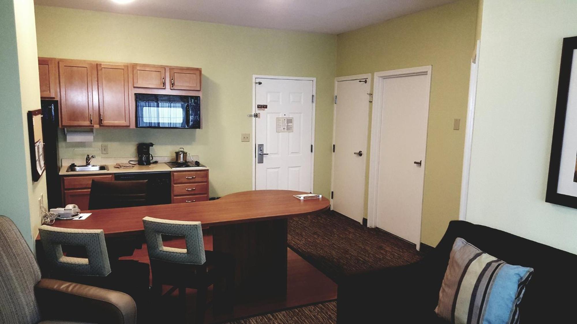 Candlewood Suites Oklahoma City-Moore By Ihg Exterior photo
